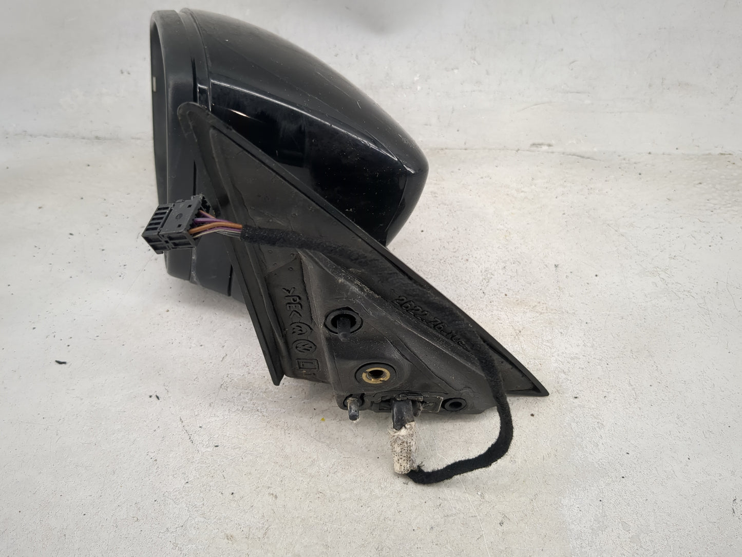 2012-2018 Volkswagen Beetle Driver Side View Mirror - Left Door Mirror OEM Used - Oemusedautoparts1.com