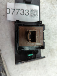 2014 Volkswagen Beetle Master Power Window Switch Replacement Driver Side Left P/N:PBT-GF20 Fits OEM Used Auto Parts - Oemus