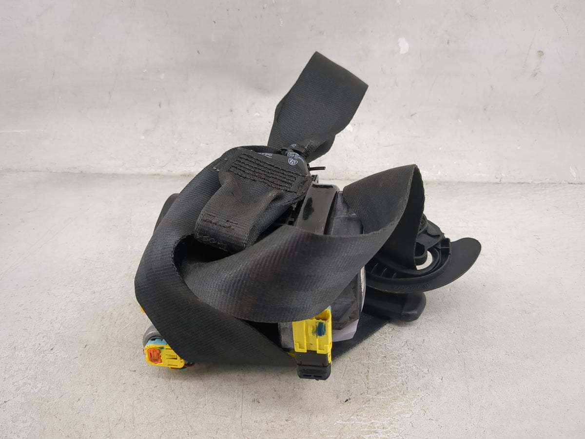2012-2019 Volkswagen Beetle Passenger Front Seatbelt Retractor Black - Oemusedautoparts1.com
