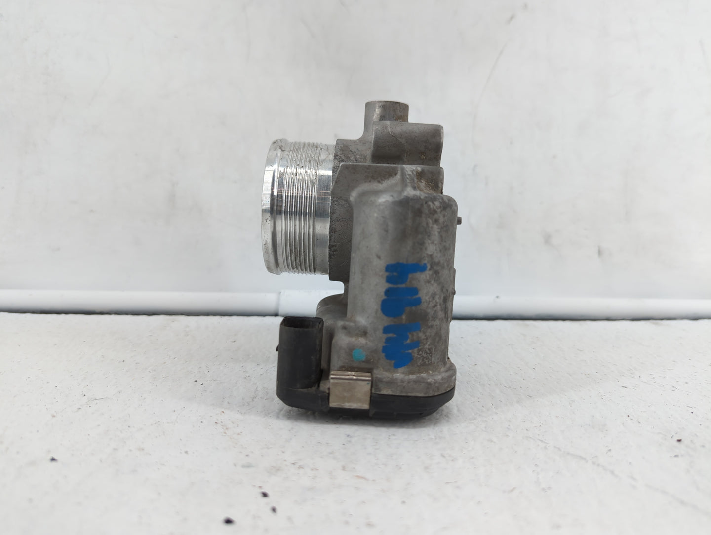 2014-2017 Volkswagen Beetle Throttle Body P/N:0 280 750 718 0 280 750590, 06K 133 062 D Fits Fits 2014 2015 2016 2017 OEM Us