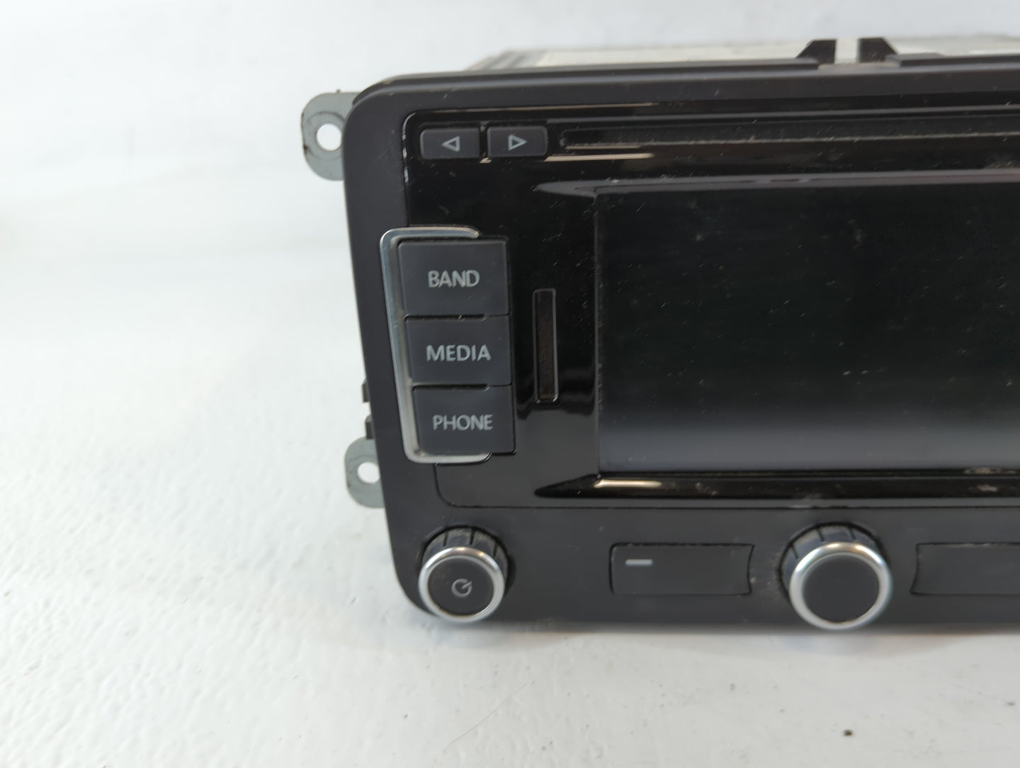 2013-2016 Volkswagen Beetle Am Fm Cd Player Radio Receiver - Oemusedautoparts1.com