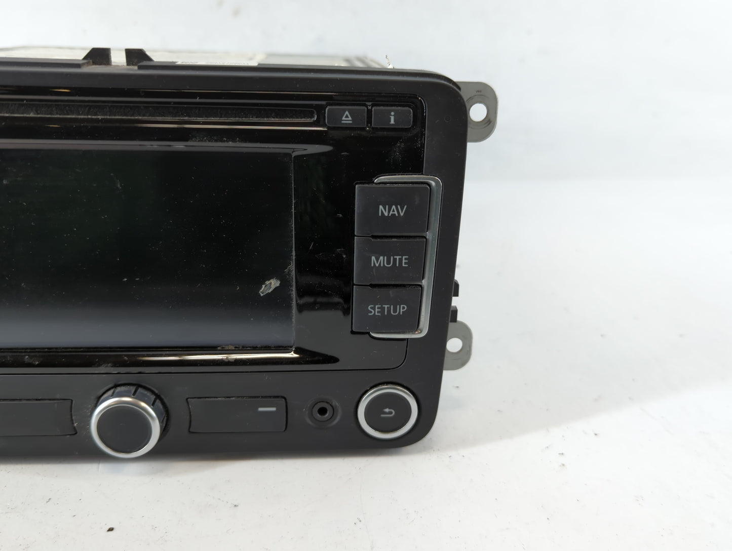 2013-2016 Volkswagen Beetle Am Fm Cd Player Radio Receiver - Oemusedautoparts1.com