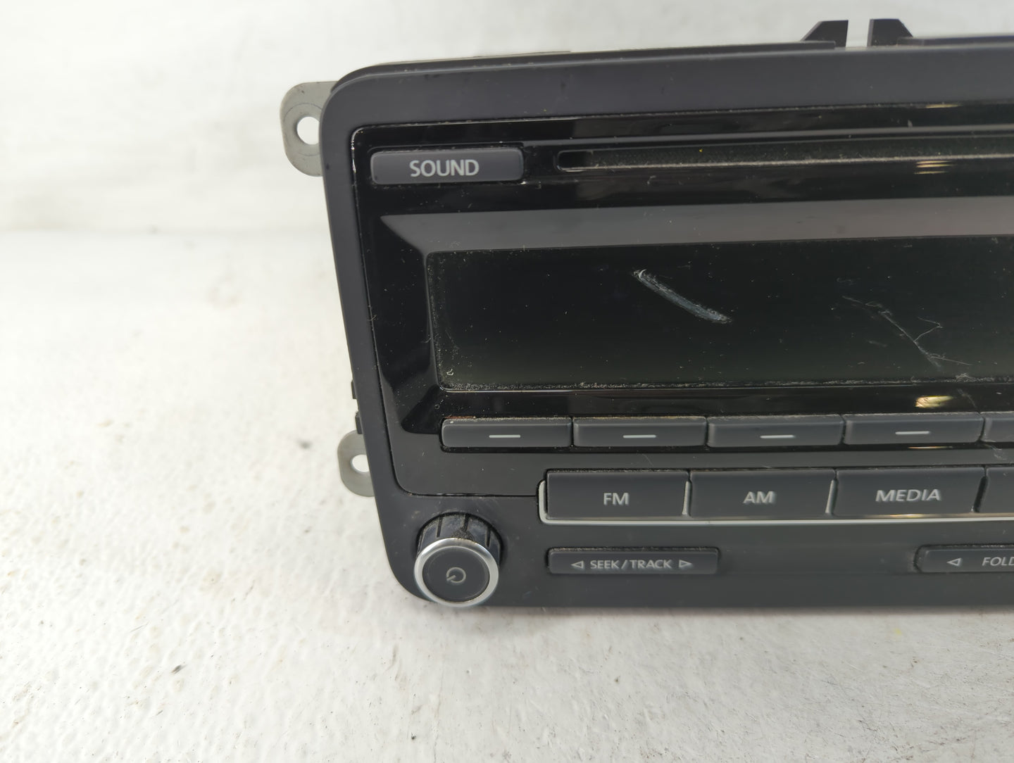 2013-2016 Volkswagen Beetle Radio AM FM Cd Player Receiver Replacement P/N:1K0 035 164 D Fits Fits 2013 2014 2015 2016 2017 