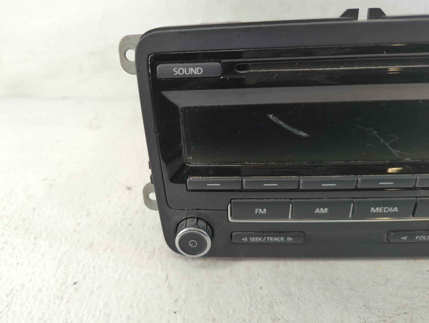 2013-2016 Volkswagen Beetle Radio AM FM Cd Player Receiver Replacement P/N:1K0 035 164 D Fits Fits 2013 2014 2015 2016 2017 