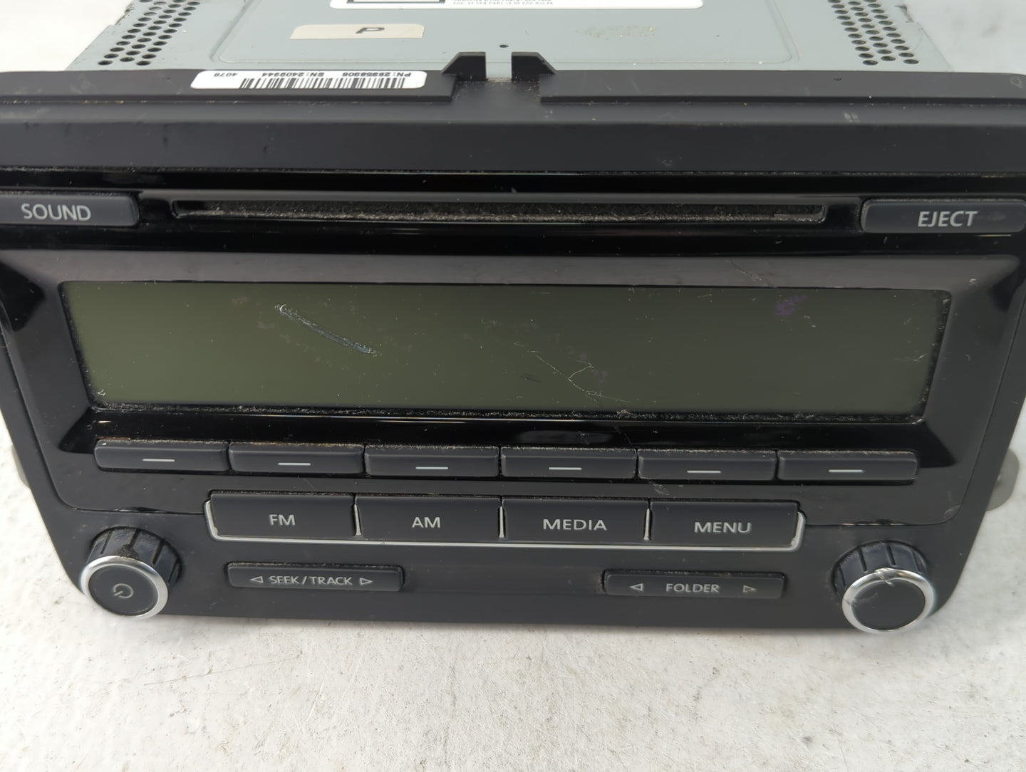 2013-2016 Volkswagen Beetle Radio AM FM Cd Player Receiver Replacement P/N:1K0 035 164 D Fits Fits 2013 2014 2015 2016 2017 