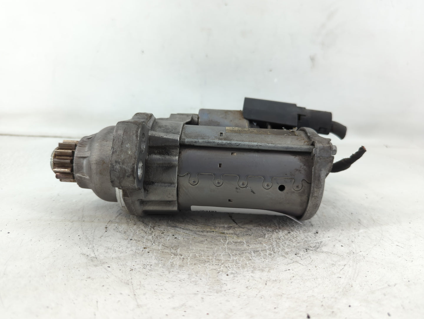 2014-2017 Volkswagen Beetle Car Starter Motor Solenoid OEM P/N:07012014 02M 911 024 R Fits OEM Used Auto Parts - Oemusedauto