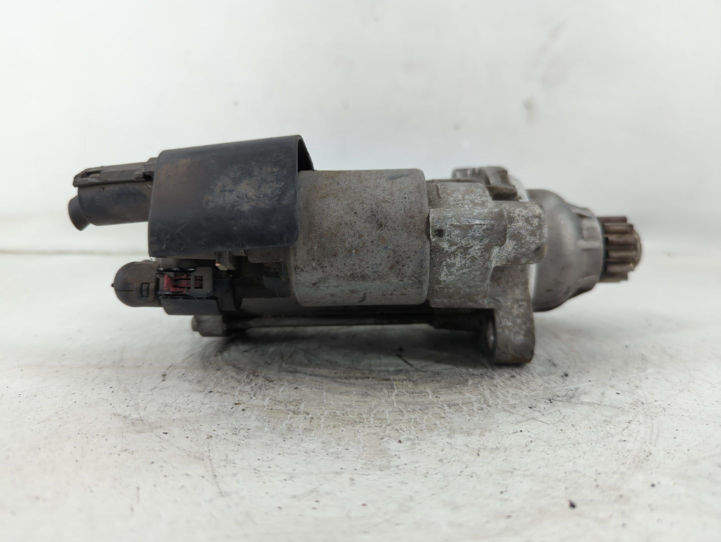 2014-2017 Volkswagen Beetle Car Starter Motor Solenoid OEM P/N:07012014 02M 911 024 R Fits OEM Used Auto Parts - Oemusedauto