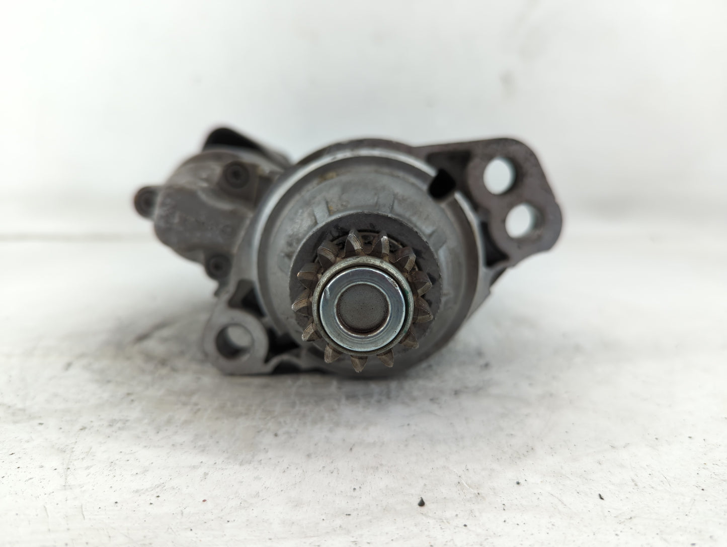 2014-2017 Volkswagen Beetle Car Starter Motor Solenoid OEM P/N:07012014 02M 911 024 R Fits OEM Used Auto Parts - Oemusedauto