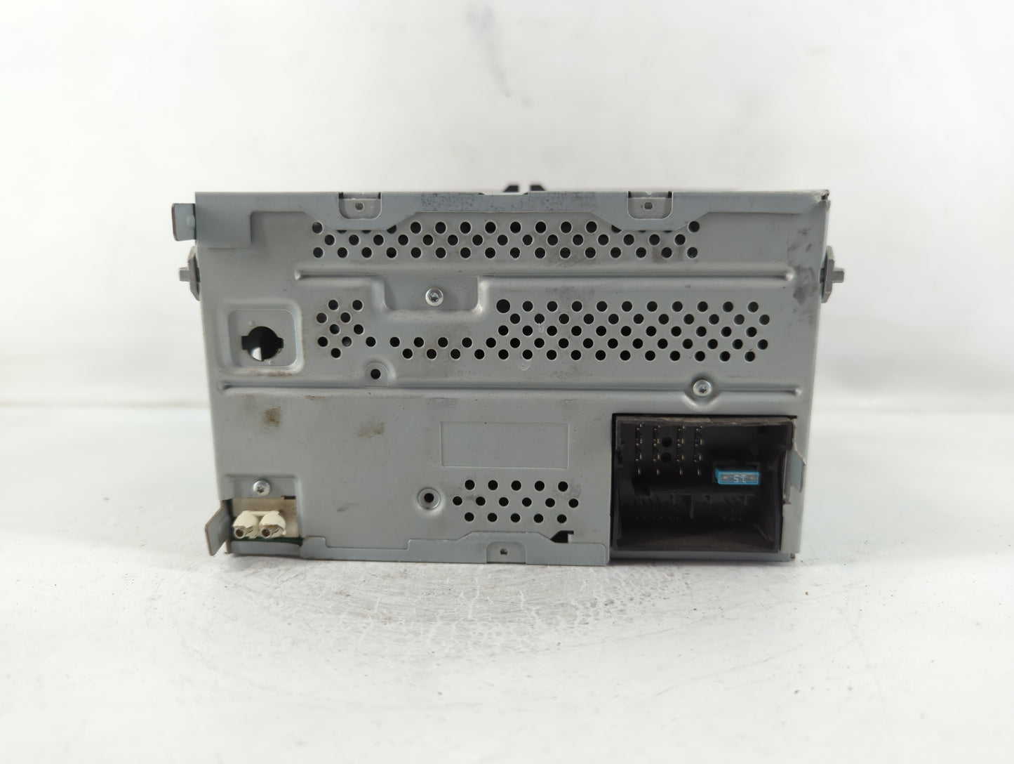 2012-2016 Volkswagen Beetle Radio AM FM Cd Player Receiver Replacement P/N:1K0 035 164 D Fits Fits 2011 2012 2013 2014 2015 