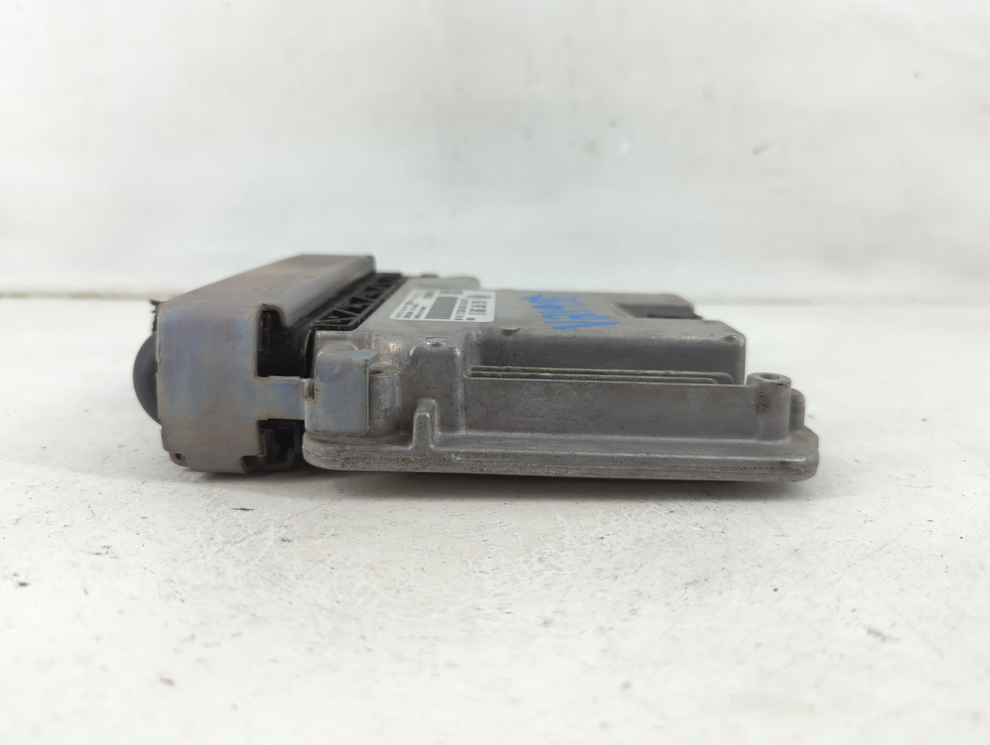 2014 Volkswagen Cc PCM Engine Control Computer ECU ECM PCU OEM P/N:06J 907 309 B Fits OEM Used Auto Parts - Oemusedautoparts