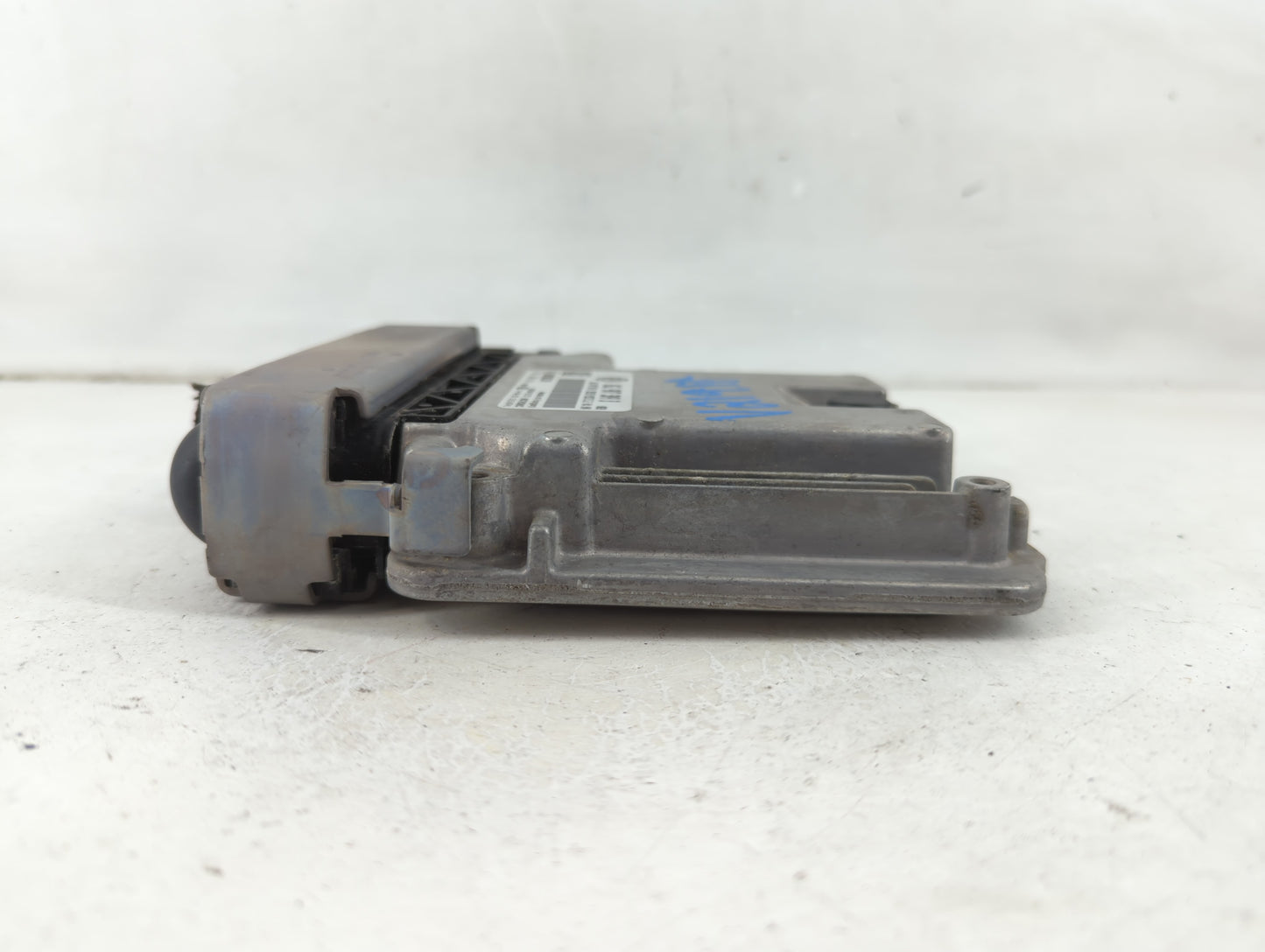 2014 Volkswagen Cc PCM Engine Control Computer ECU ECM PCU OEM P/N:06J 907 309 B Fits OEM Used Auto Parts - Oemusedautoparts