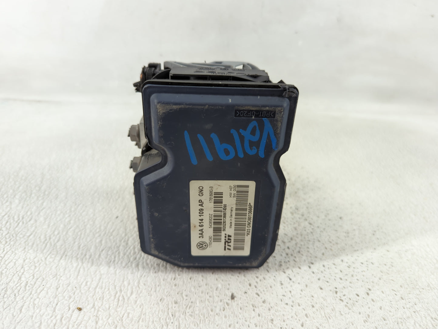 2011-2017 Volkswagen Cc ABS Pump Control Module Replacement P/N:3AA 614 109 AP Fits Fits 2011 2012 2013 2014 2015 2016 2017 