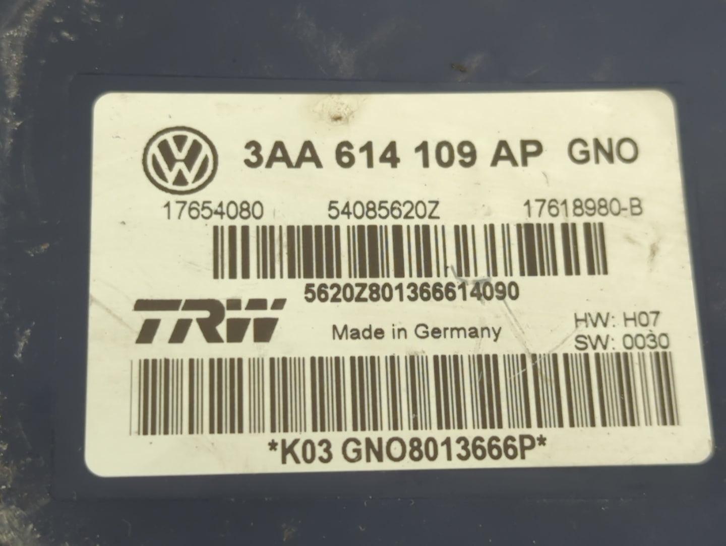 2011-2017 Volkswagen Cc ABS Pump Control Module Replacement P/N:3AA 614 109 AP Fits Fits 2011 2012 2013 2014 2015 2016 2017 