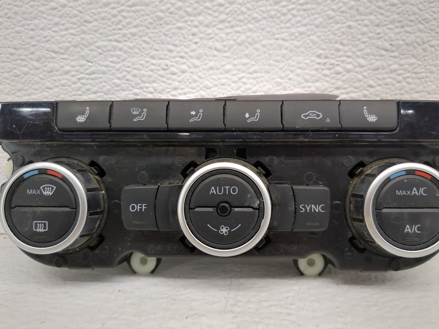 2013-2014 Volkswagen Cc Climate Control Module Temperature AC/Heater Replacement P/N:005147 18324387 Fits Fits 2013 2014 OEM