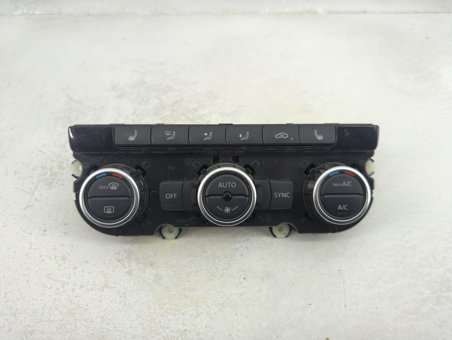 2013-2014 Volkswagen Cc Climate Control Module Temperature AC/Heater Replacement P/N:3AA907044BH Fits Fits 2013 2014 OEM Use