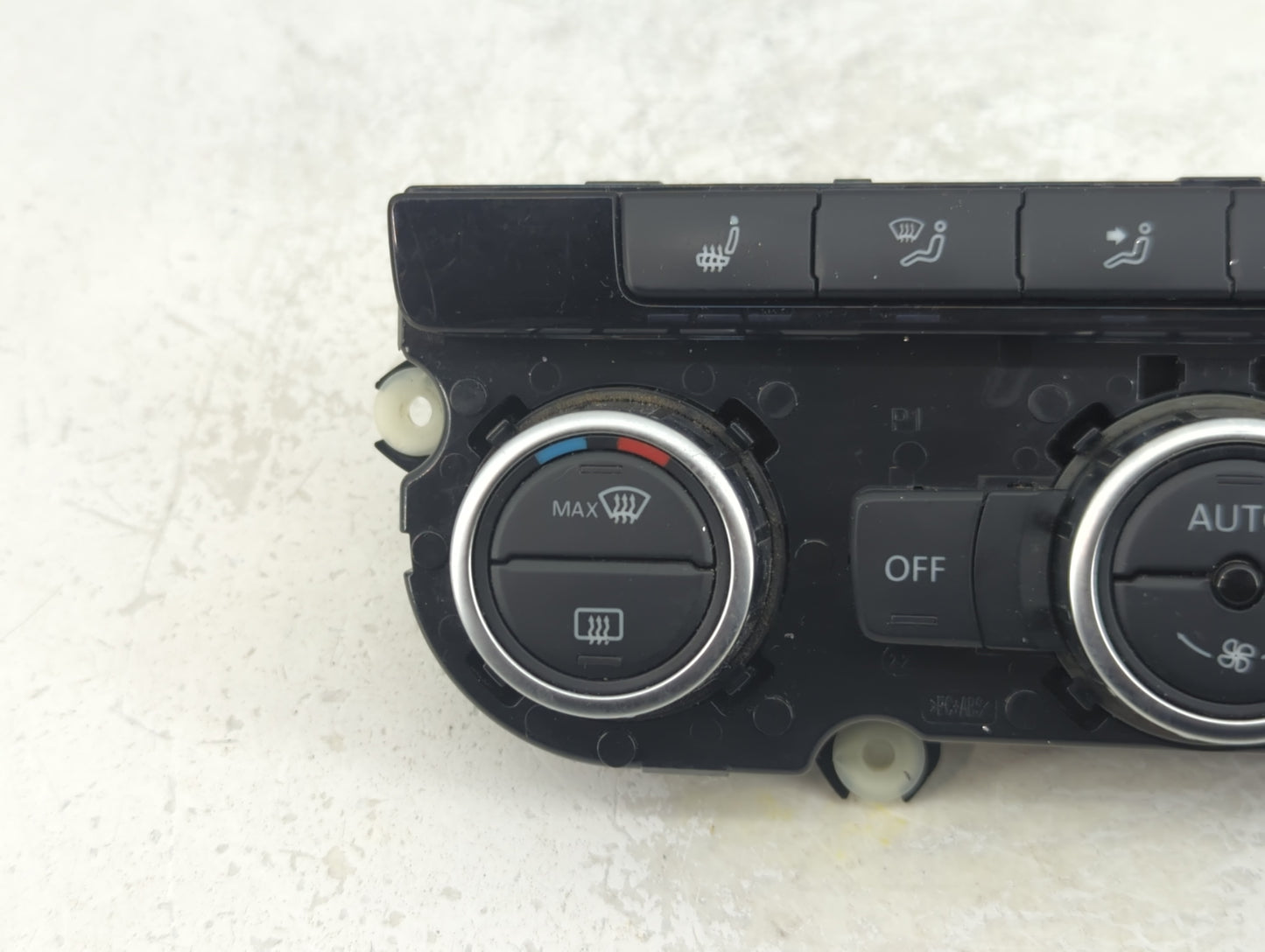 2013-2014 Volkswagen Cc Climate Control Module Temperature AC/Heater Replacement P/N:3AA907044BH Fits Fits 2013 2014 OEM Use