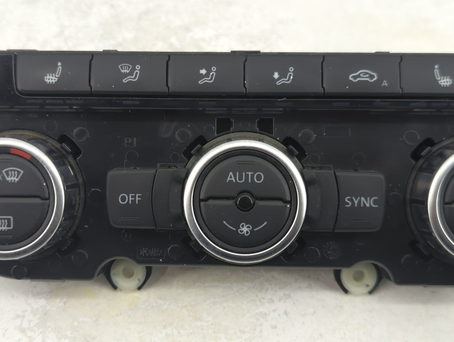 2013-2014 Volkswagen Cc Climate Control Module Temperature AC/Heater Replacement P/N:3AA907044BH Fits Fits 2013 2014 OEM Use