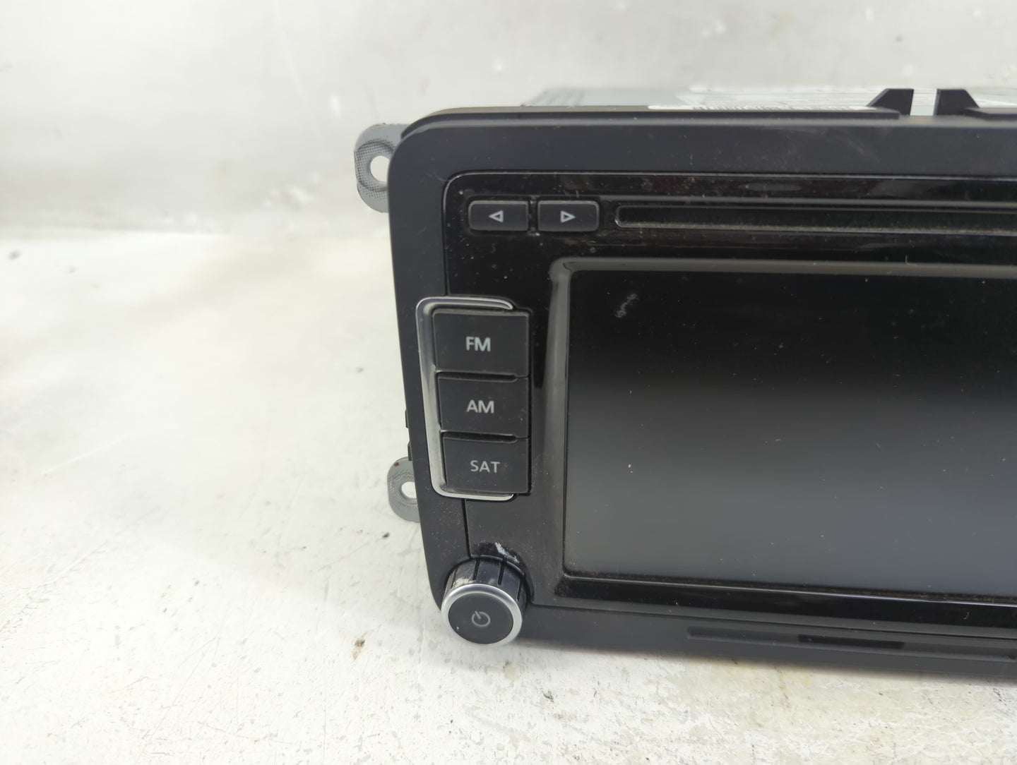 2009-2013 Volkswagen Cc Radio AM FM Cd Player Receiver Replacement P/N:1K0 035 180 AF Fits OEM Used Auto Parts - Oemusedauto