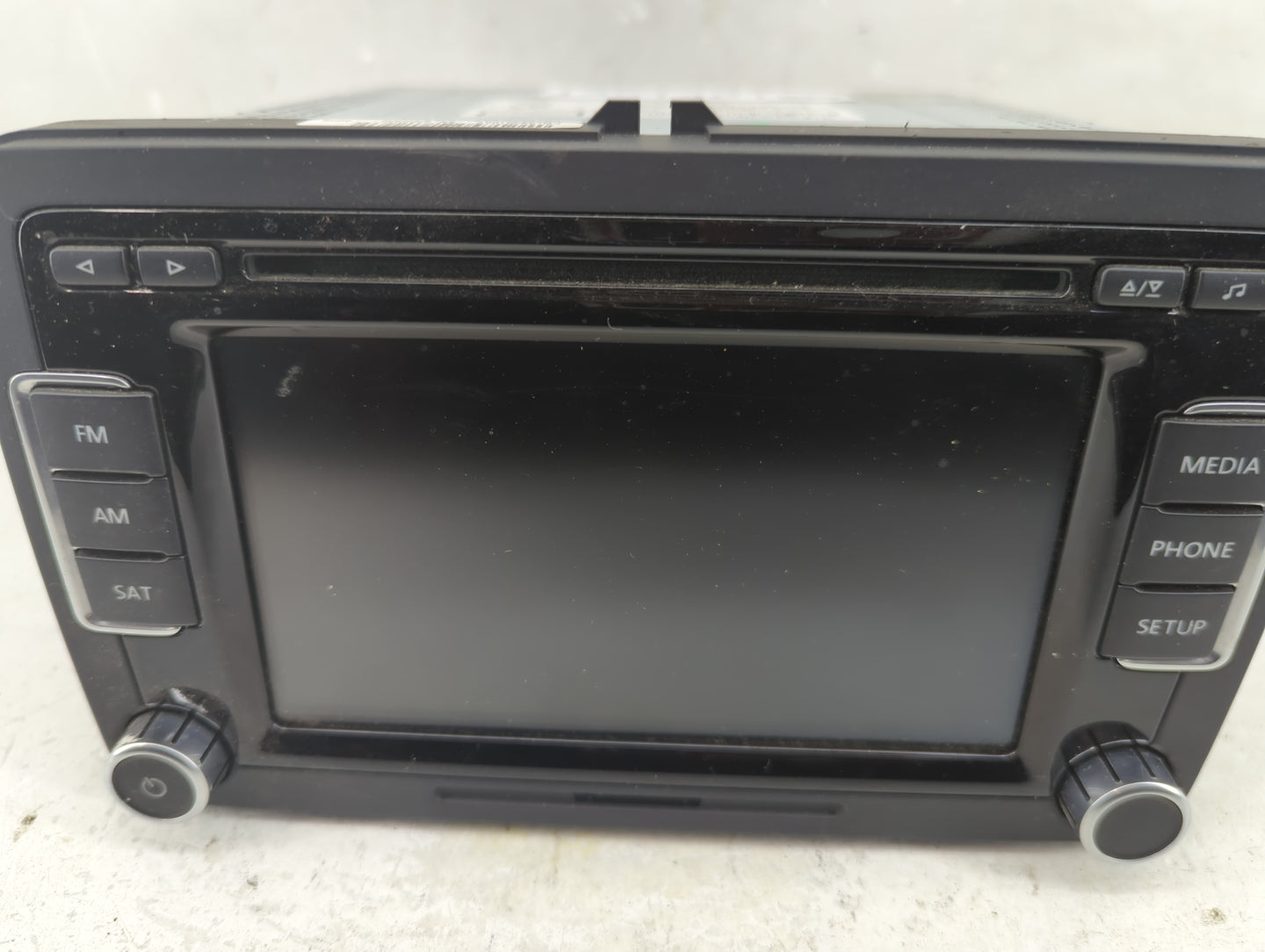 2009-2013 Volkswagen Cc Radio AM FM Cd Player Receiver Replacement P/N:1K0 035 180 AF Fits OEM Used Auto Parts - Oemusedauto