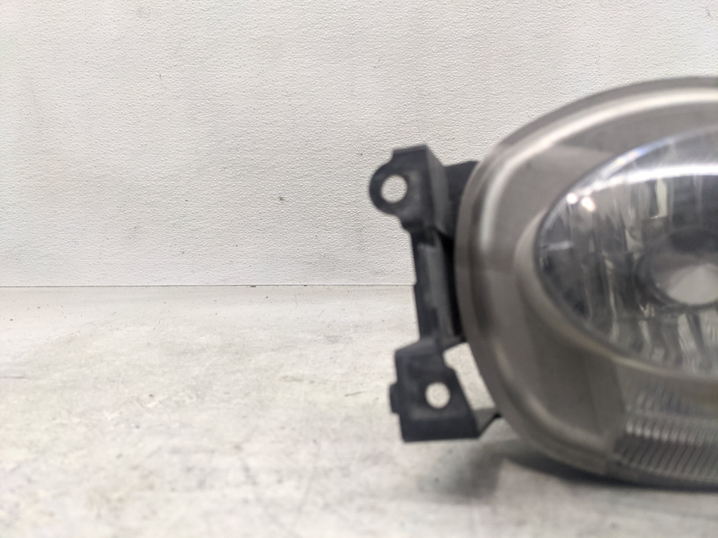 2013-2017 Volkswagen Cc Passenger Right Oem Fog Light Lamp - Oemusedautoparts1.com