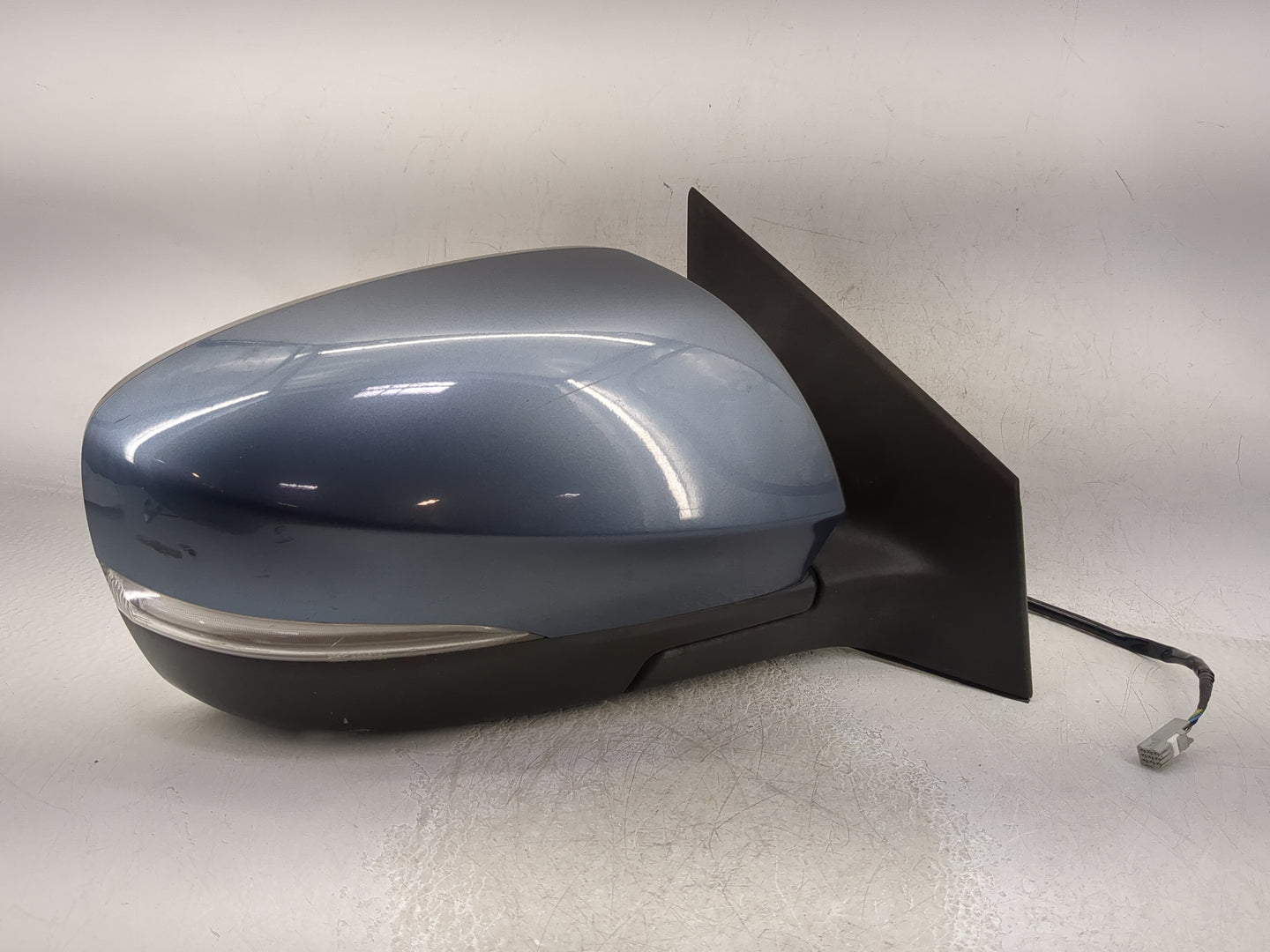 2013-2017 Volkswagen Cc Passenger Side View Mirror - Right Door Mirror OEM Used - Oemusedautoparts1.com