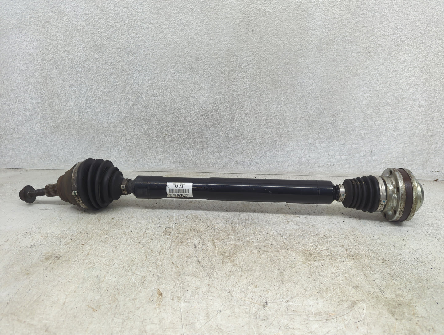 2011-2017 Volkswagen Cc Axle Shaft Front Driver Cv C/v - Oemusedautoparts1.com