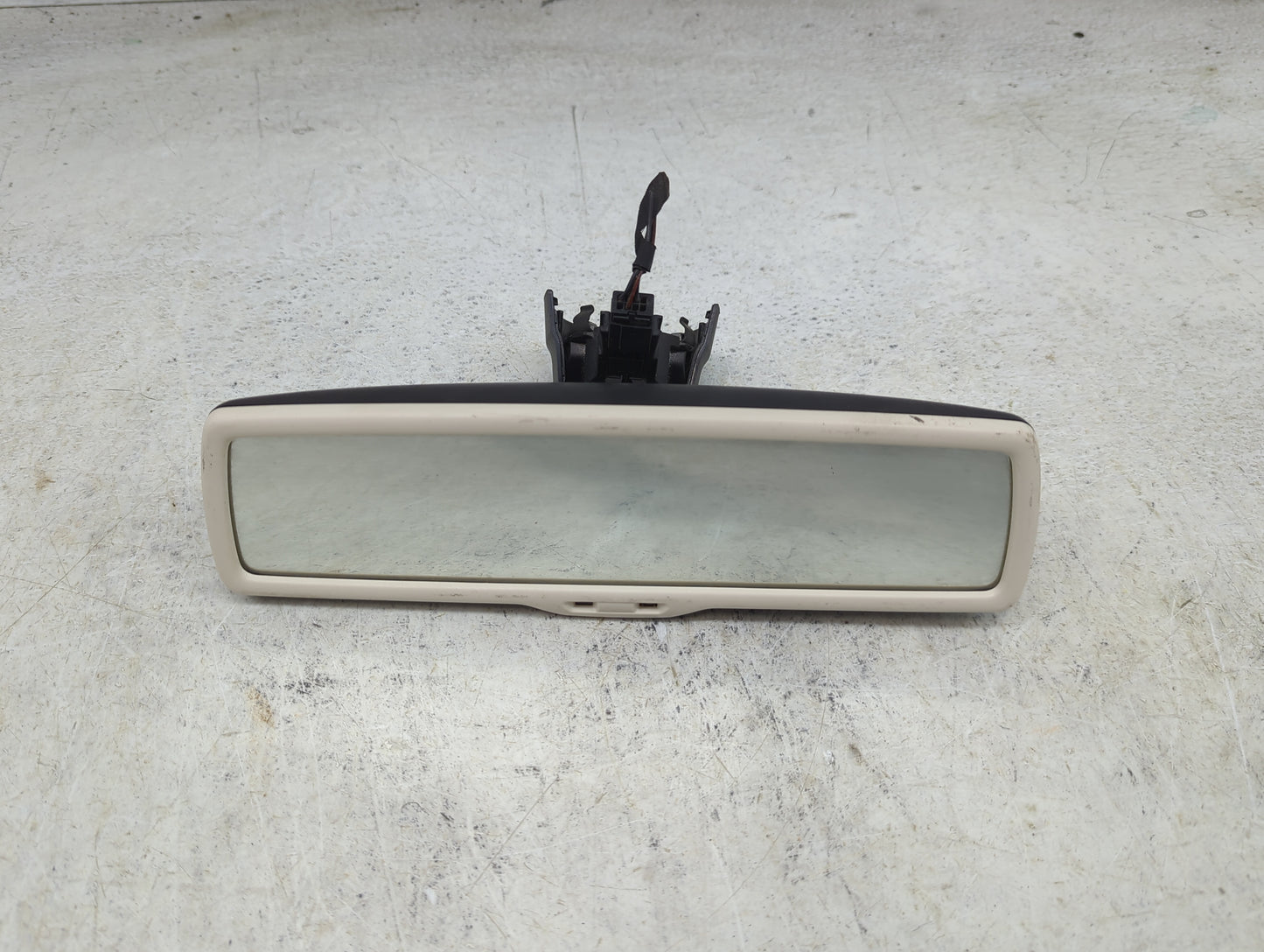 2014 Volkswagen Cc Interior Rear View Mirror Replacement OEM Fits OEM Used Auto Parts - Oemusedautoparts1.com