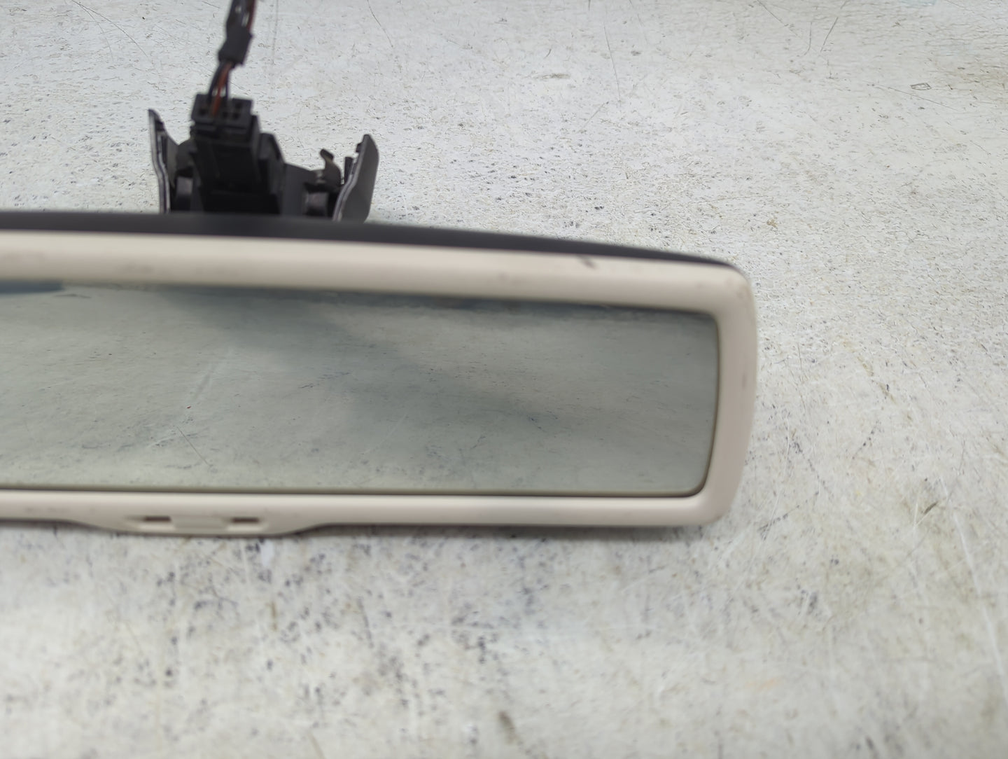 2014 Volkswagen Cc Interior Rear View Mirror Replacement OEM Fits OEM Used Auto Parts - Oemusedautoparts1.com