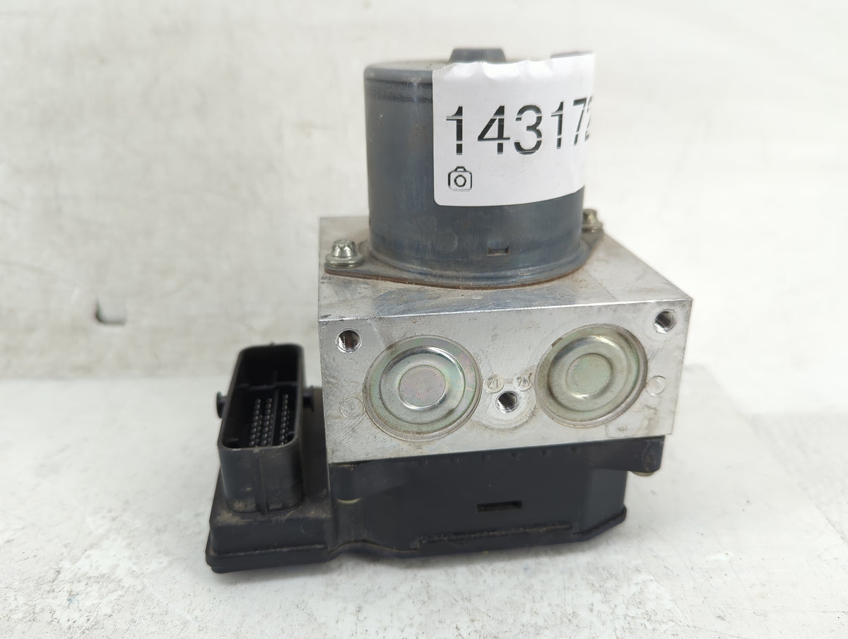 2011-2017 Volkswagen Cc Anti-Lock Brake ABS Pump Module Actuator OEM P/N:3AA 614 109 AP Fits OEM Used Auto Parts - Oemusedau