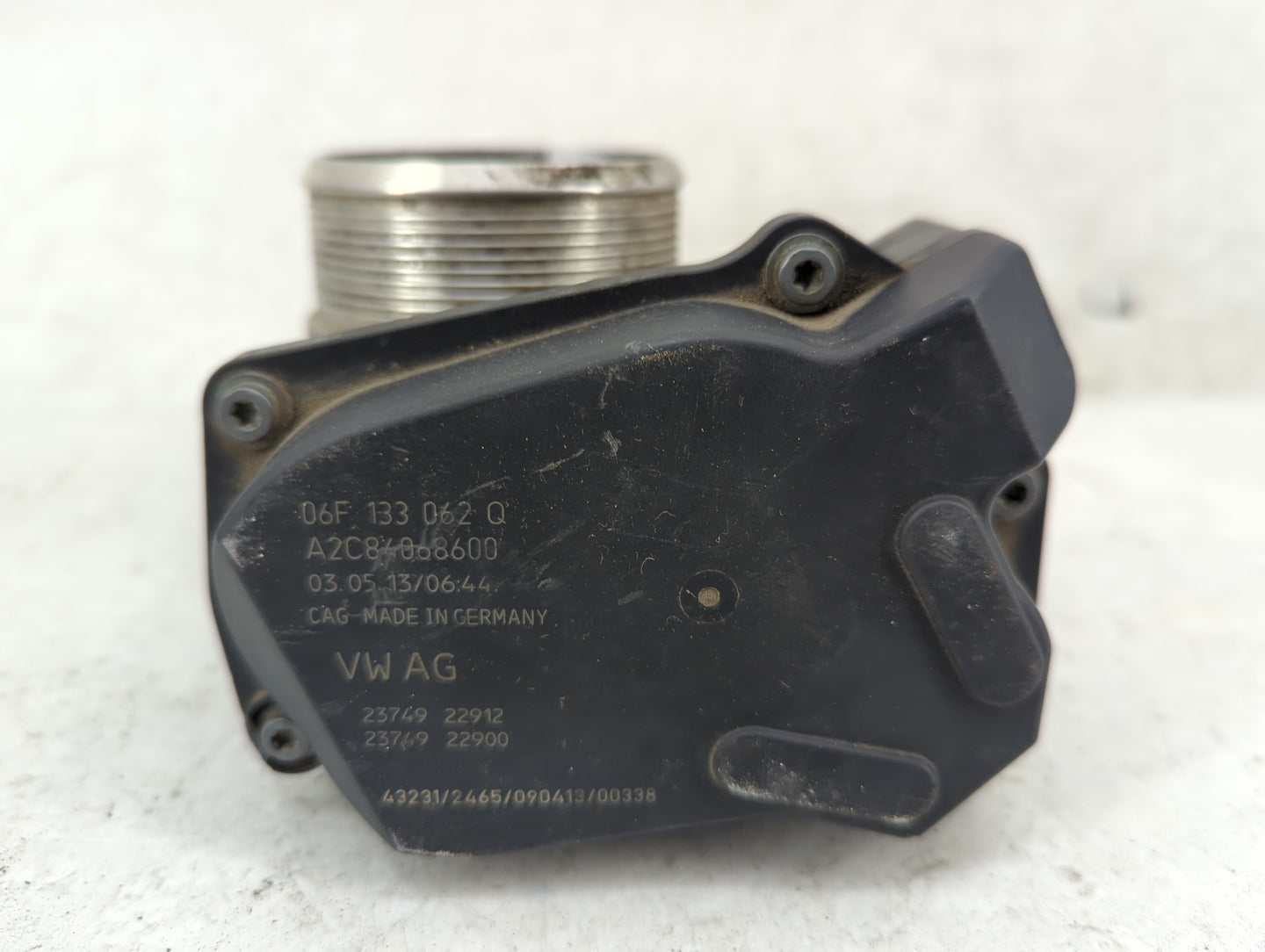 2009-2017 Volkswagen Cc Throttle Body P/N:06F 133 062 Q Fits OEM Used Auto Parts - Oemusedautoparts1.com