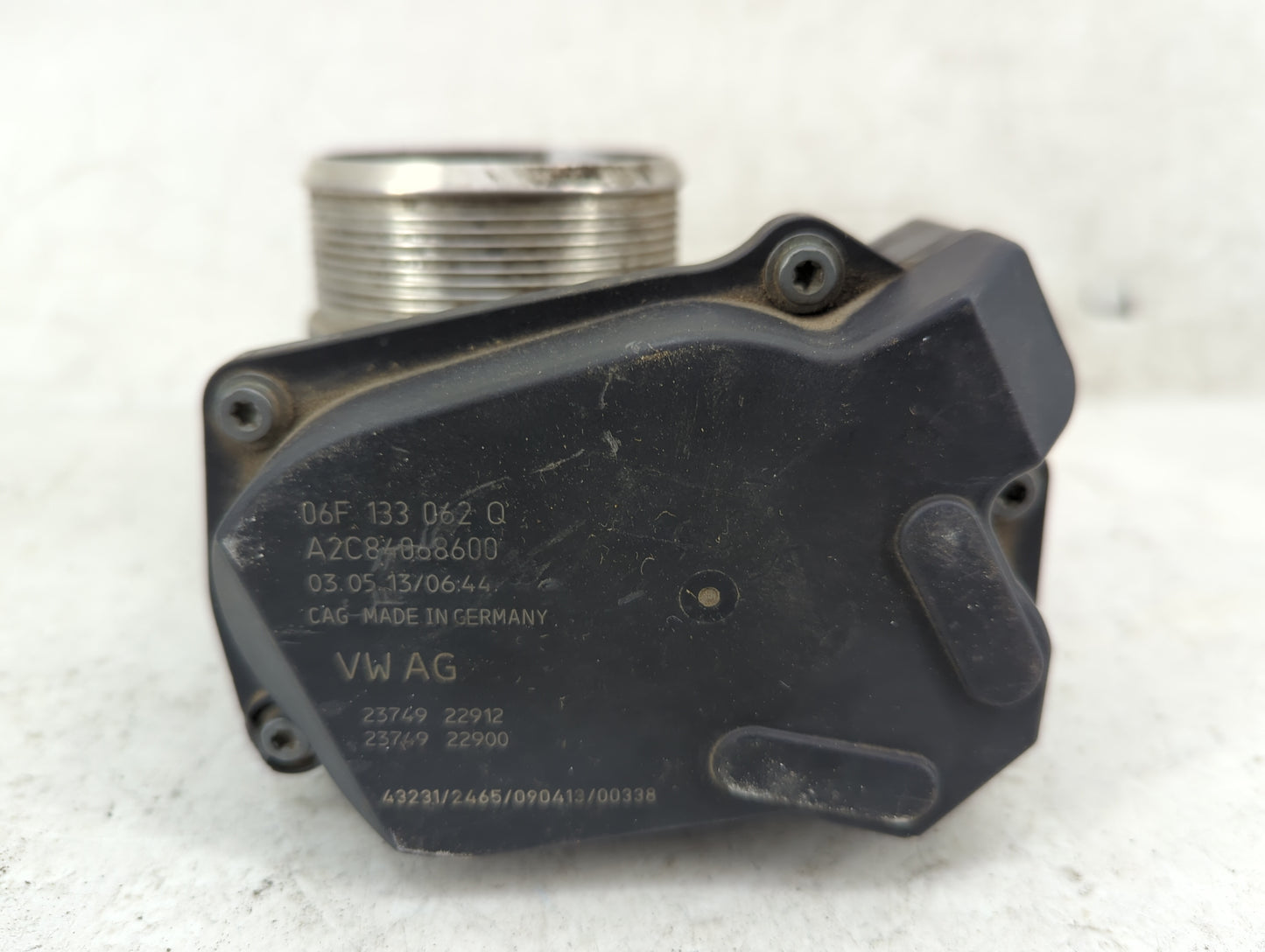 2009-2017 Volkswagen Cc Throttle Body P/N:06F 133 062 Q Fits OEM Used Auto Parts - Oemusedautoparts1.com