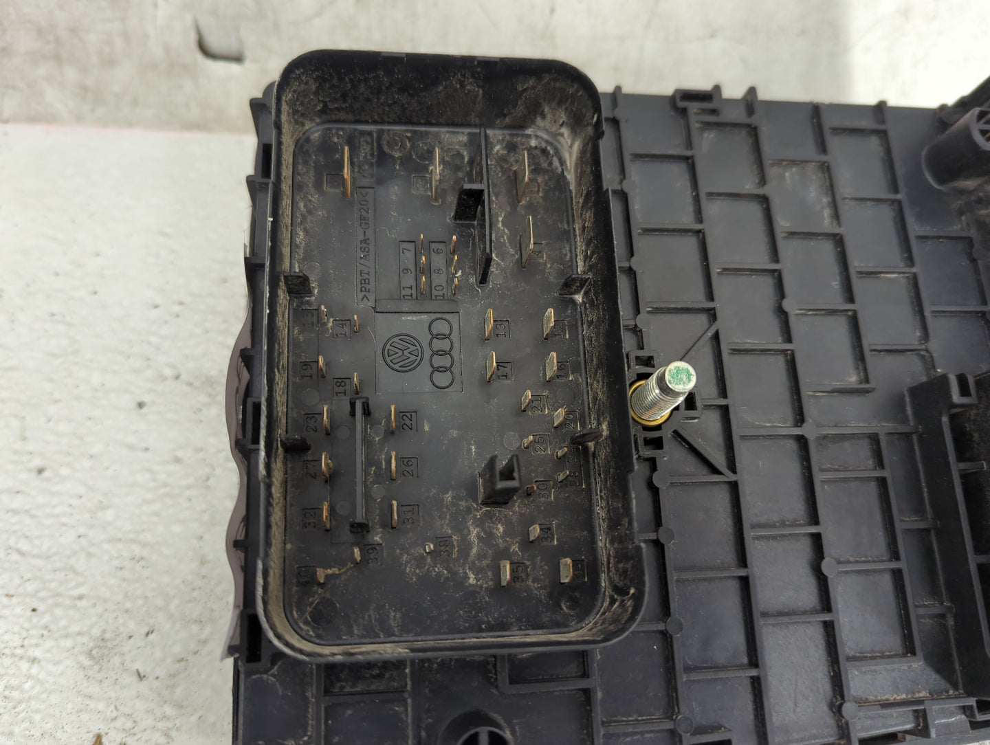 2013-2017 Volkswagen Cc Fusebox Fuse Box Panel Relay Module Fits Fits 2008 2009 2010 2012 2013 2014 2015 2016 2017 2018 OEM 