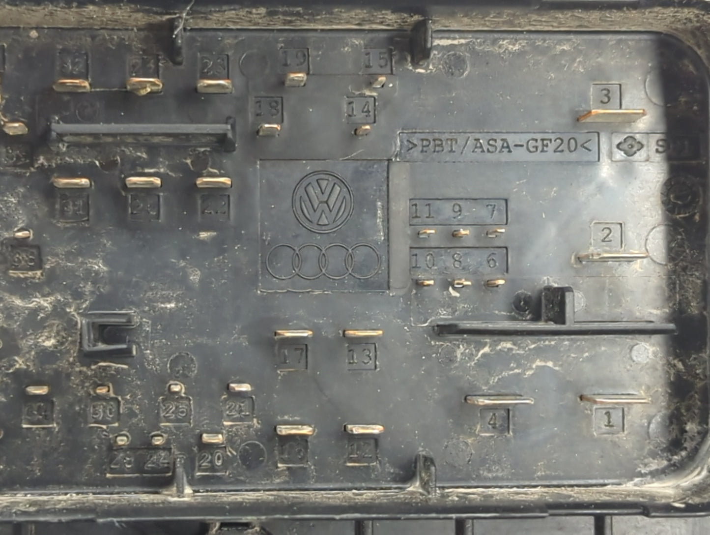 2013-2017 Volkswagen Cc Fusebox Fuse Box Panel Relay Module Fits Fits 2008 2009 2010 2012 2013 2014 2015 2016 2017 2018 OEM 