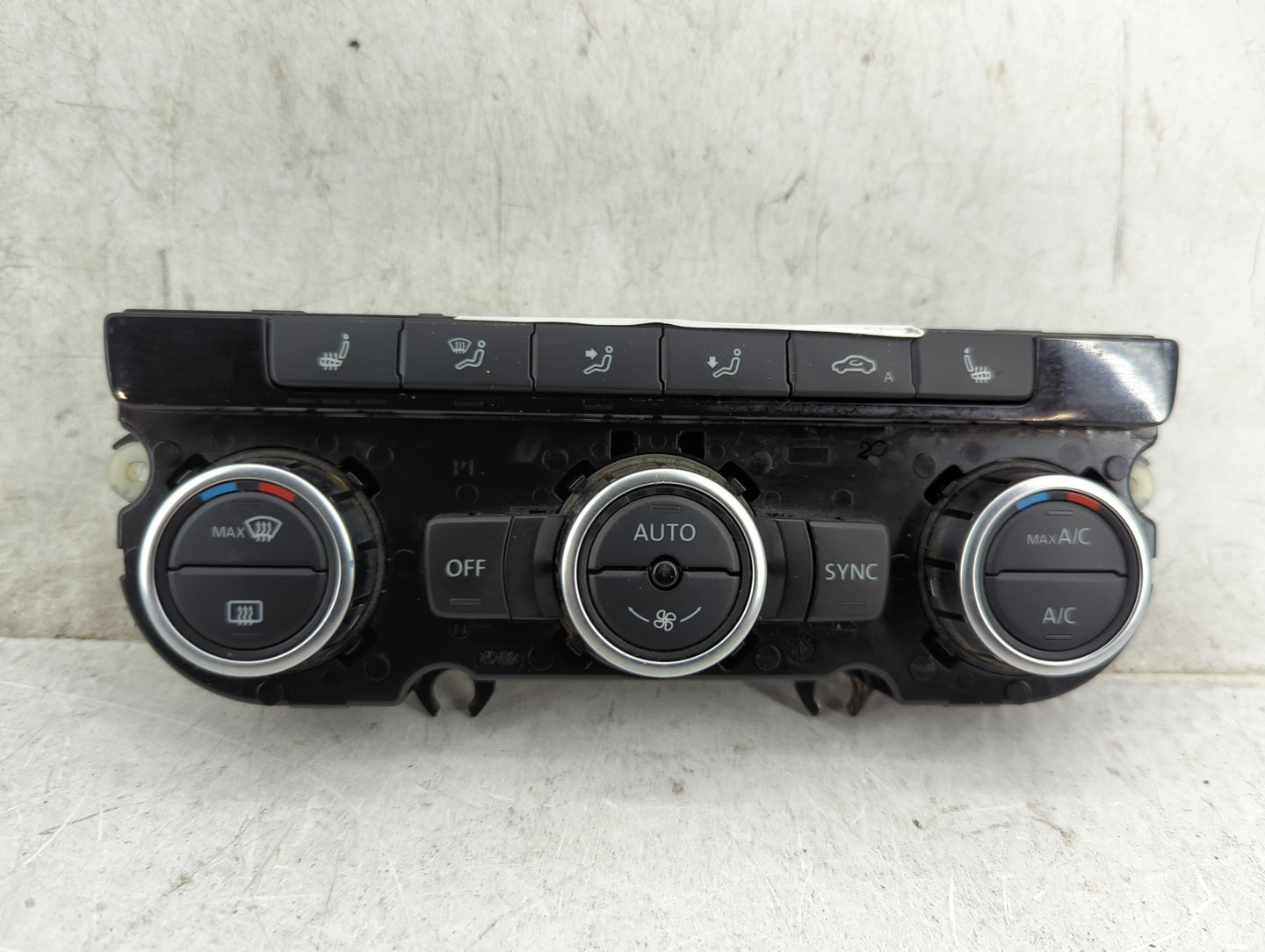 2013-2014 Volkswagen Cc Climate Control Module Temperature AC/Heater Replacement P/N:3AA907044BH 5HB011257-57 Fits Fits 2013