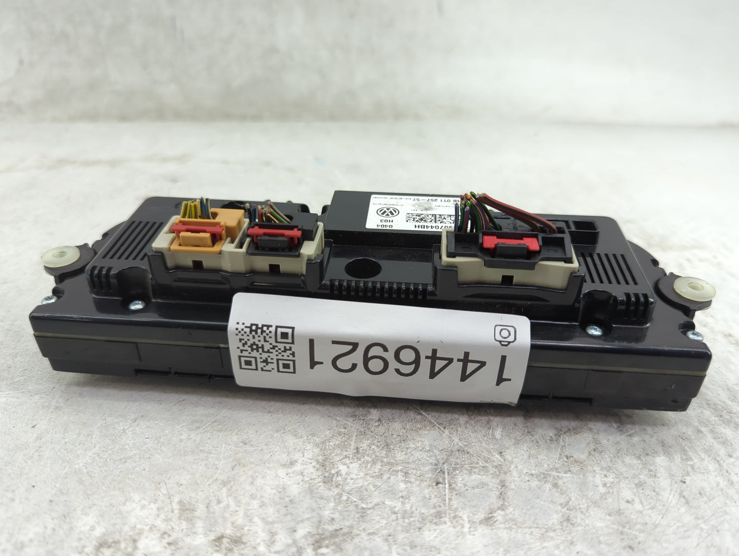 2013-2014 Volkswagen Cc Climate Control Module Temperature AC/Heater Replacement P/N:3AA907044BH 5HB011257-57 Fits Fits 2013