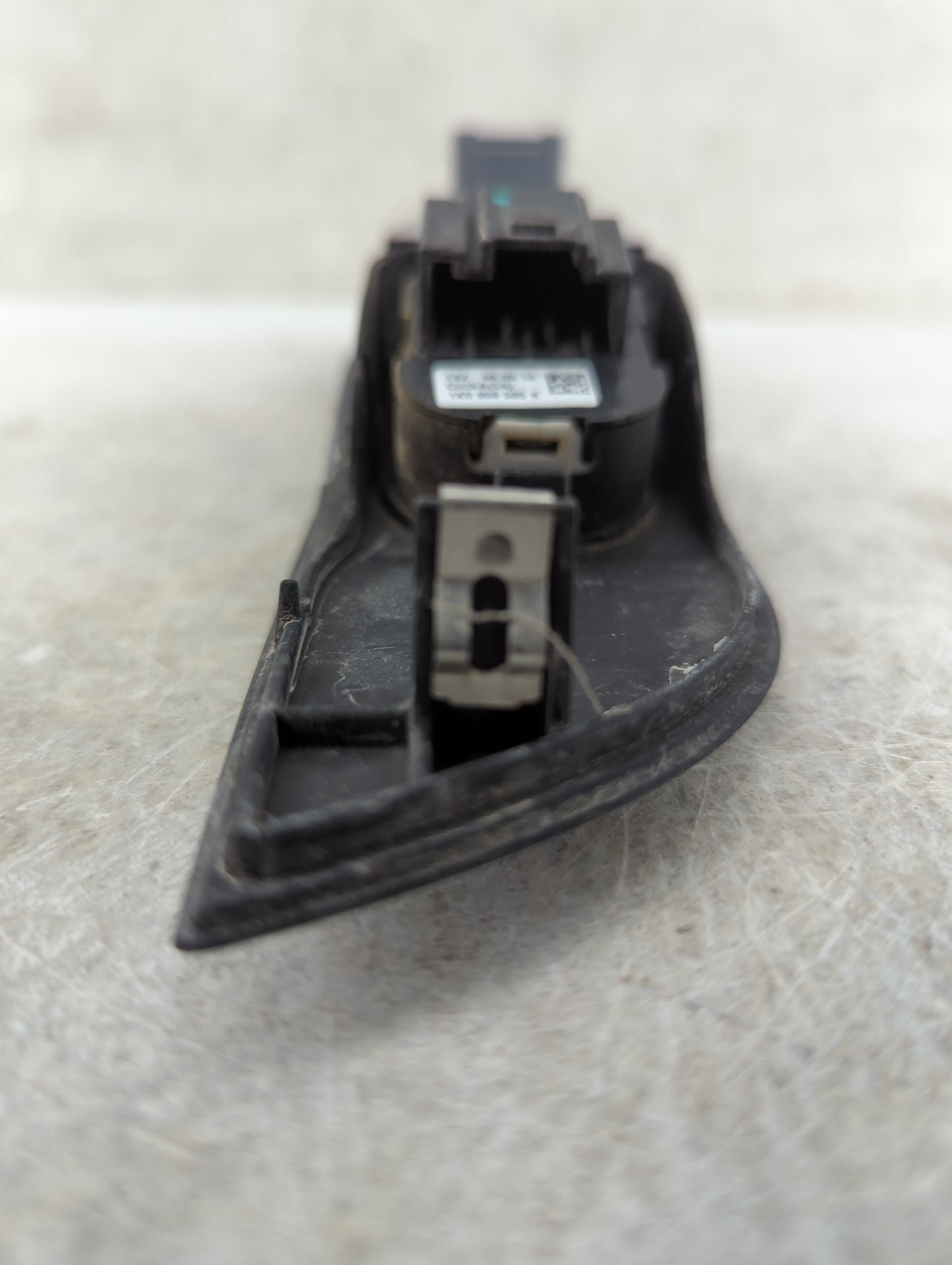 2009-2017 Volkswagen Cc Master Power Window Switch Replacement Driver Side Left P/N:1K0959565K Fits OEM Used Auto Parts - Oe