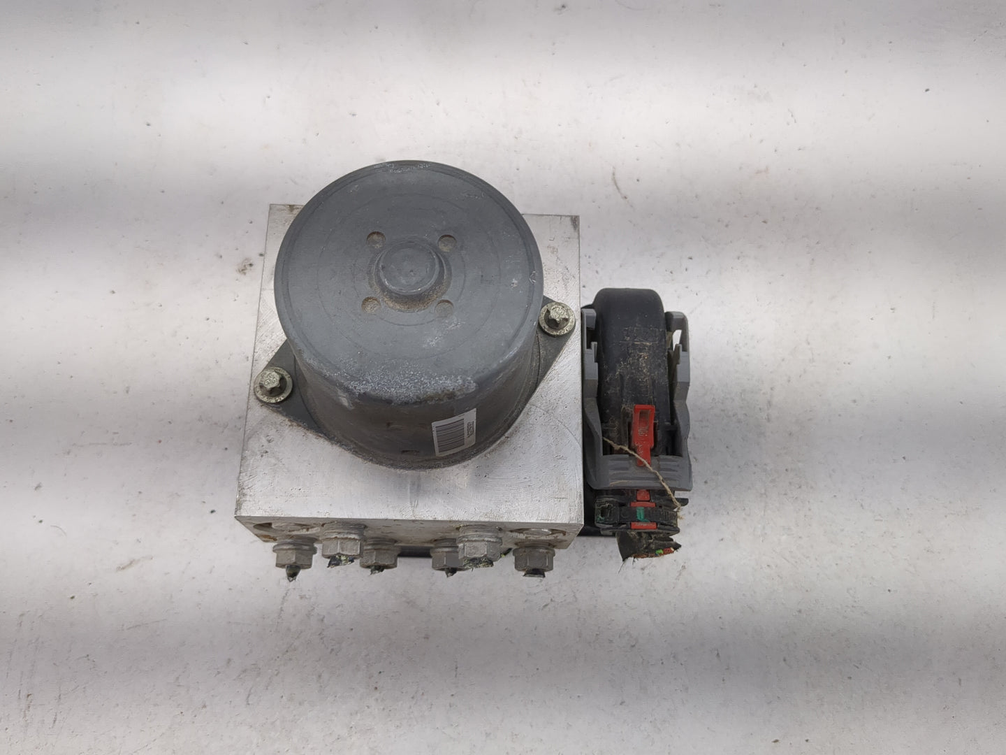 2011-2015 Volkswagen Cc ABS Pump Control Module Replacement P/N:3AA614109AP 17654080, 54085620Z Fits Fits 2011 2012 2013 201