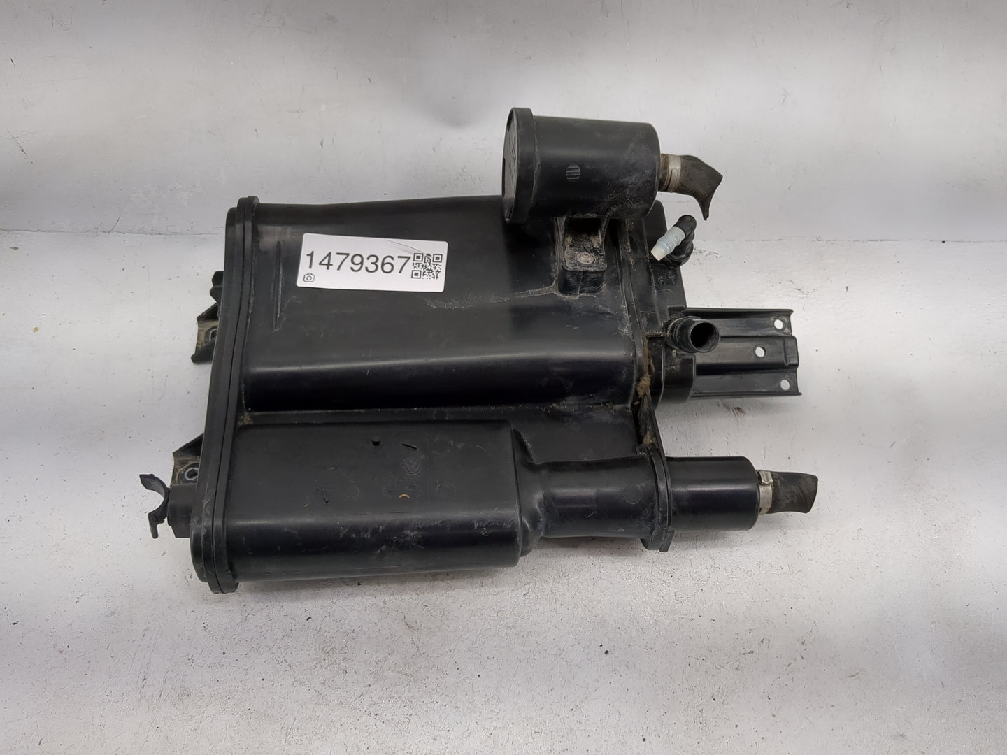 2014 Volkswagen Cc Fuel Vapor Charcoal Canister - Oemusedautoparts1.com