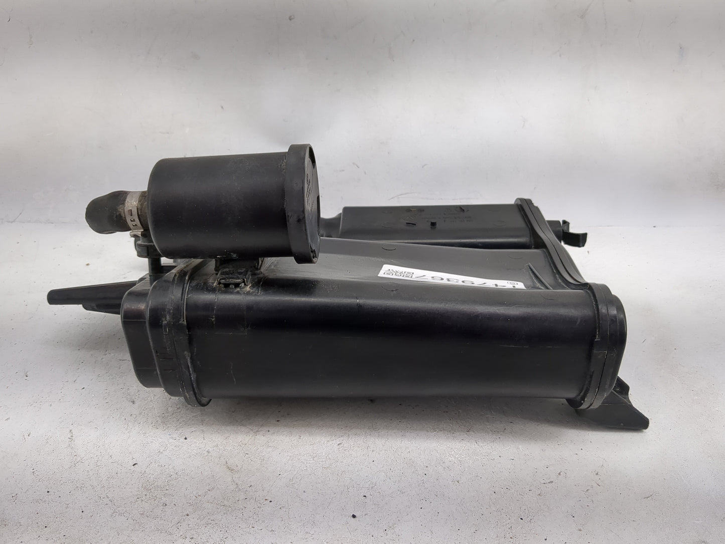 2014 Volkswagen Cc Fuel Vapor Charcoal Canister - Oemusedautoparts1.com