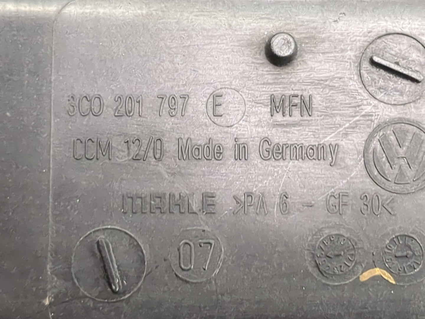 2014 Volkswagen Cc Fuel Vapor Charcoal Canister - Oemusedautoparts1.com