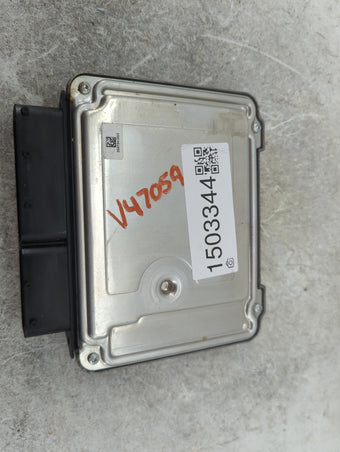 compare product 2012 Volkswagen Cc PCM Engine Control Computer ECU ECM PCU OEM P/N:06J907309B 0261S06014, 1039S41215 Fits OEM Used Auto Parts