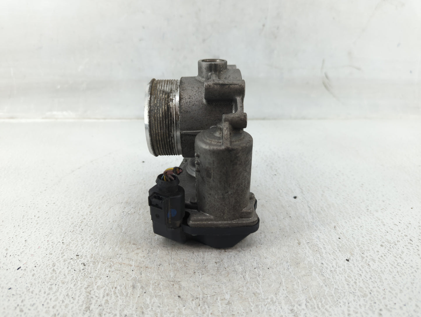 2009-2017 Volkswagen Cc Throttle Body P/N:06F 133 062 T Fits OEM Used Auto Parts - Oemusedautoparts1.com