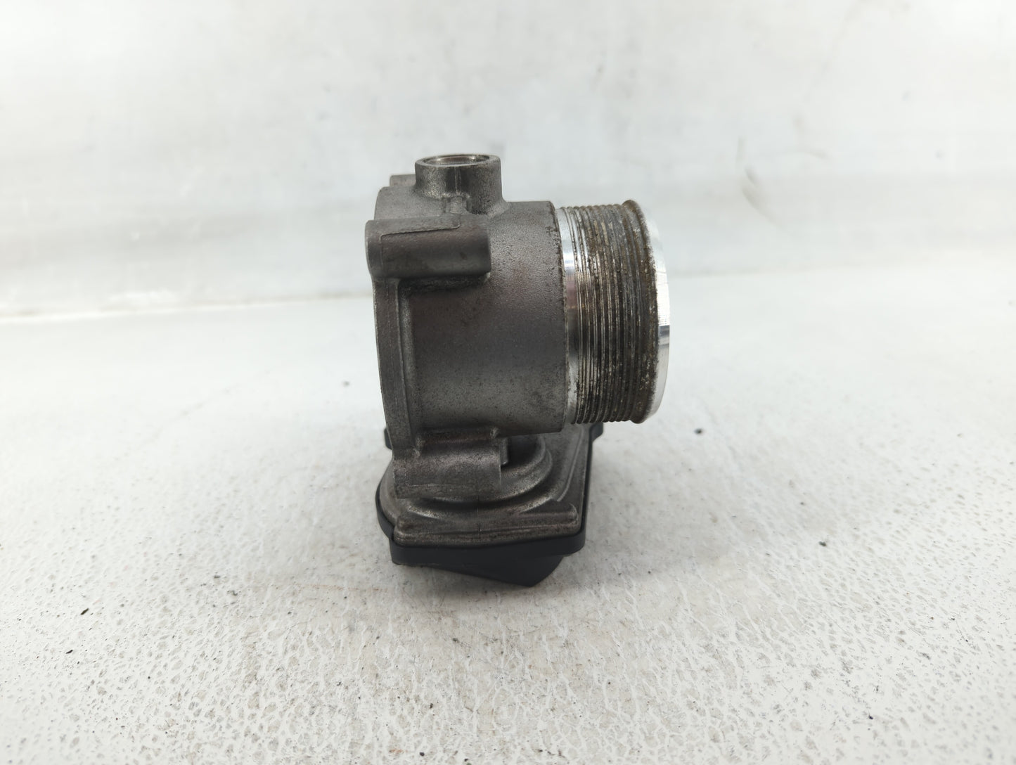 2009-2017 Volkswagen Cc Throttle Body P/N:06F 133 062 T Fits OEM Used Auto Parts - Oemusedautoparts1.com