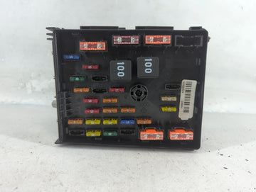 2013-2017 Volkswagen Cc Fusebox Fuse Box Panel Relay Module P/N:6359-5743 3C0 937 125 A Fits OEM Used Auto Parts