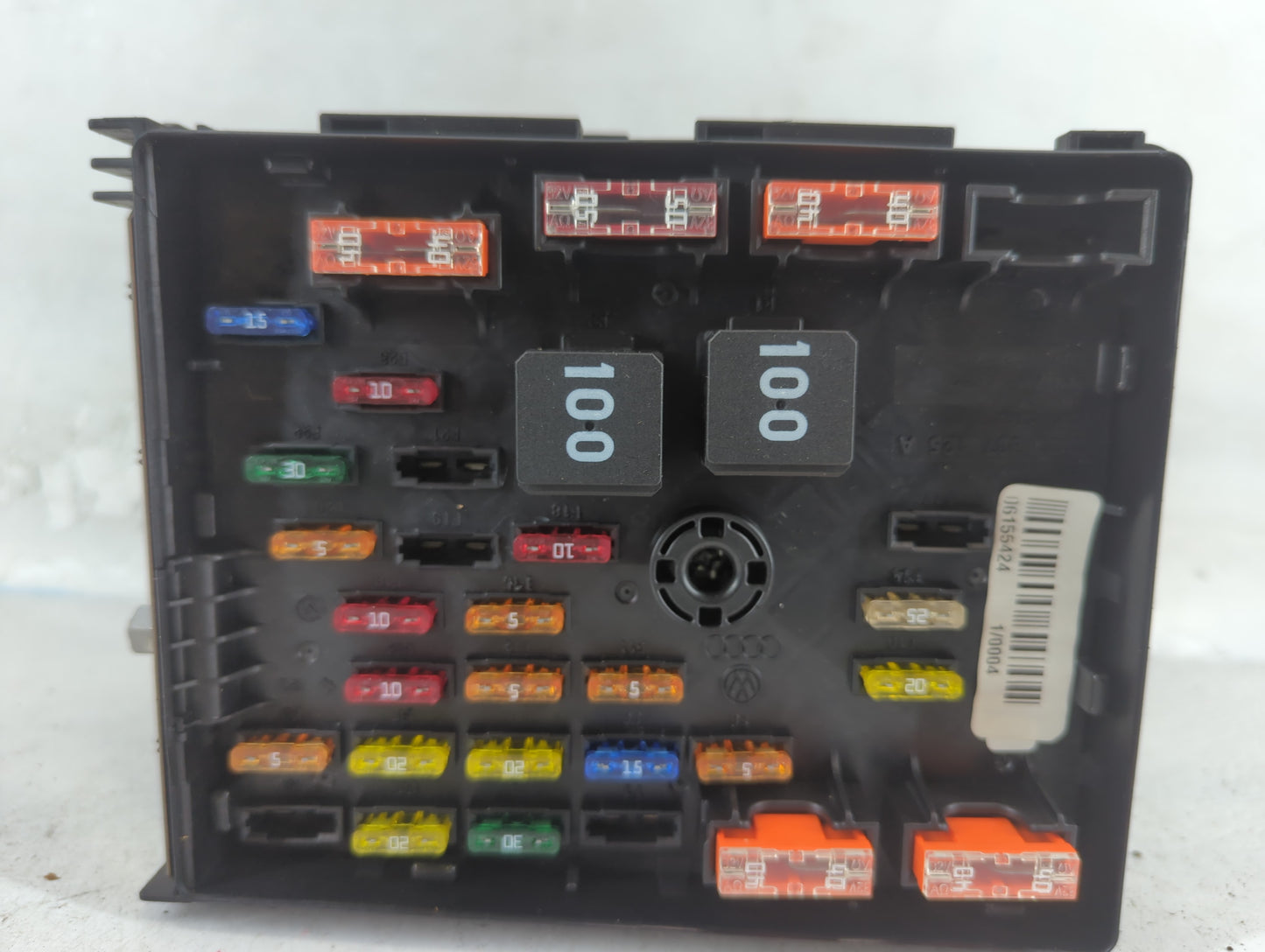 2013-2017 Volkswagen Cc Fusebox Fuse Box Panel Relay Module P/N:6359-5743 3C0 937 125 A Fits OEM Used Auto Parts - Oemusedau