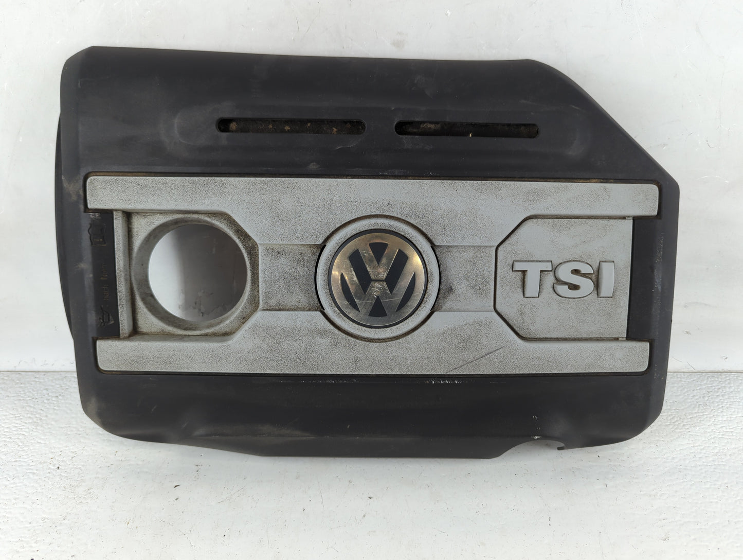 2014 Volkswagen Cc Engine Cover - Oemusedautoparts1.com