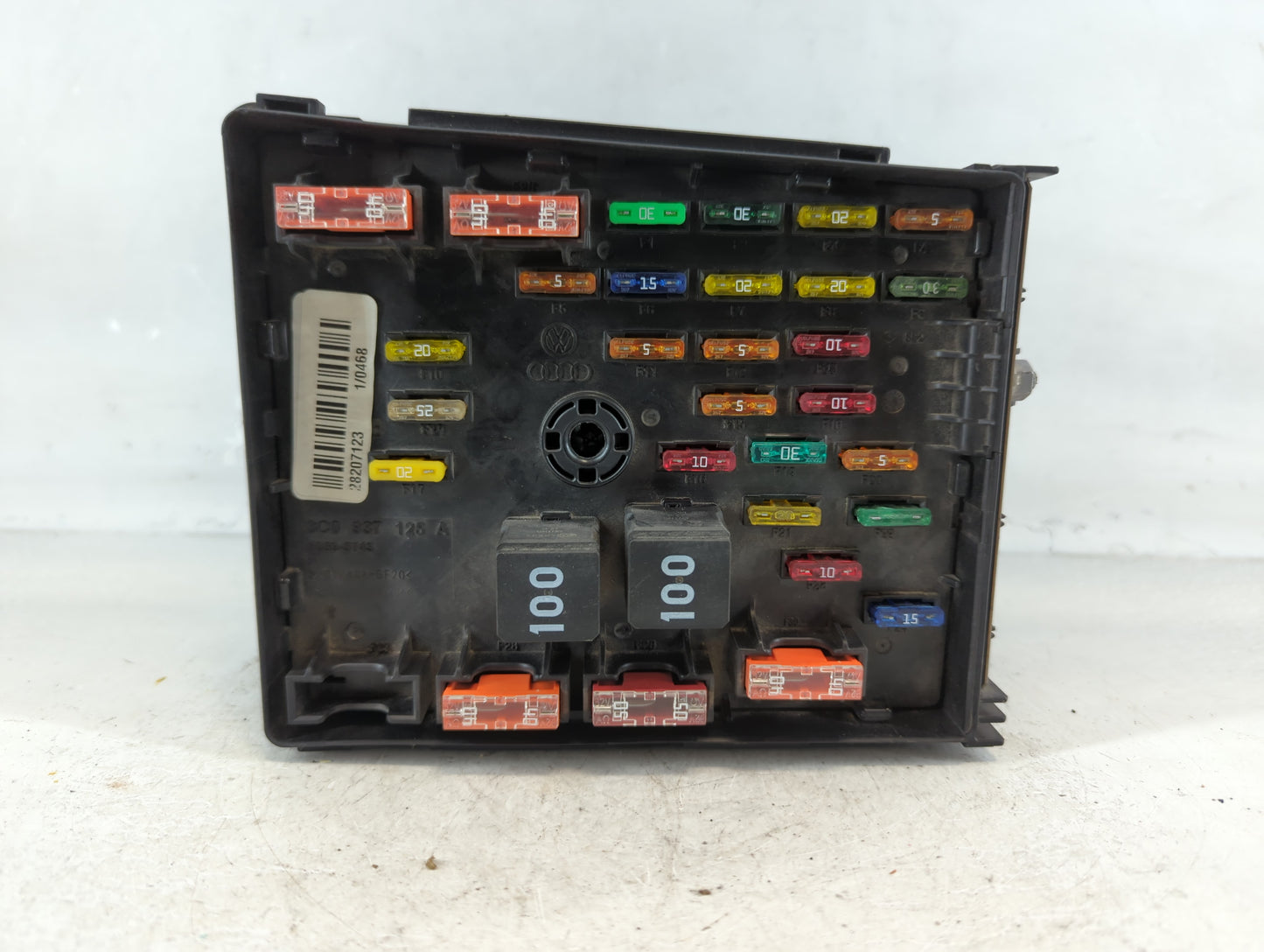 2013-2017 Volkswagen Cc Fusebox Fuse Box Panel Relay Module P/N:3C0 937 125 Fits OEM Used Auto Parts - Oemusedautoparts1.com