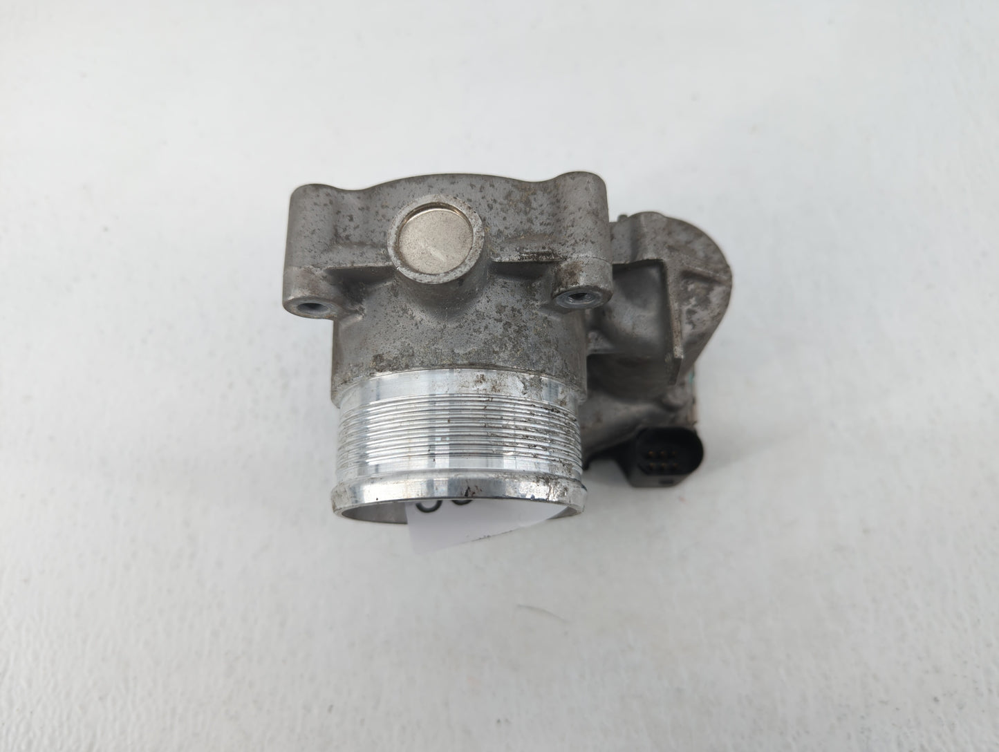 2014 Volkswagen Gli Throttle Body P/N:06K 133 062 C Fits Fits 2013 2015 OEM Used Auto Parts - Oemusedautoparts1.com