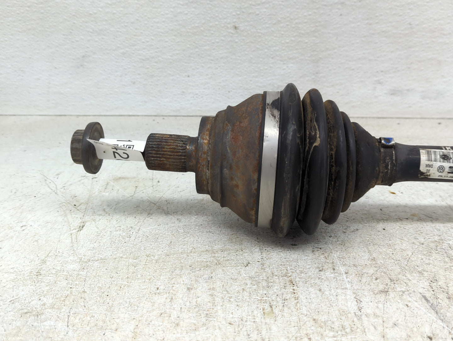 2013-2013 Volkswagen Golf Axle Shaft Front Driver Cv C/v - Oemusedautoparts1.com