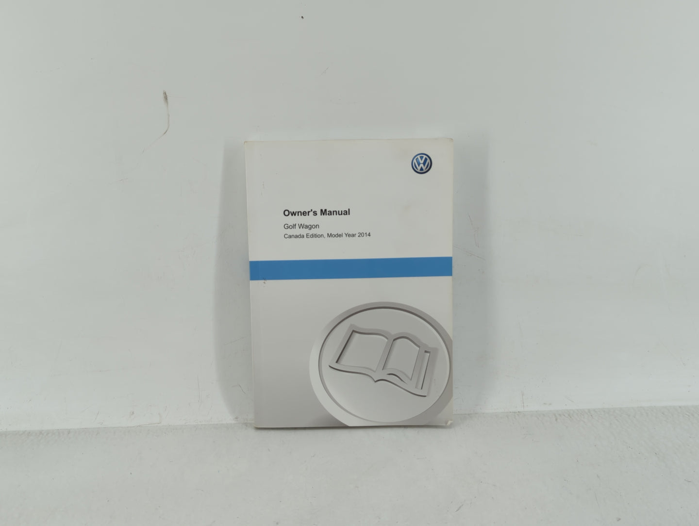 2014 Volkswagen Golf Owners Manual Book Guide P/N:1415C1JV621 OEM Used Auto Parts - Oemusedautoparts1.com